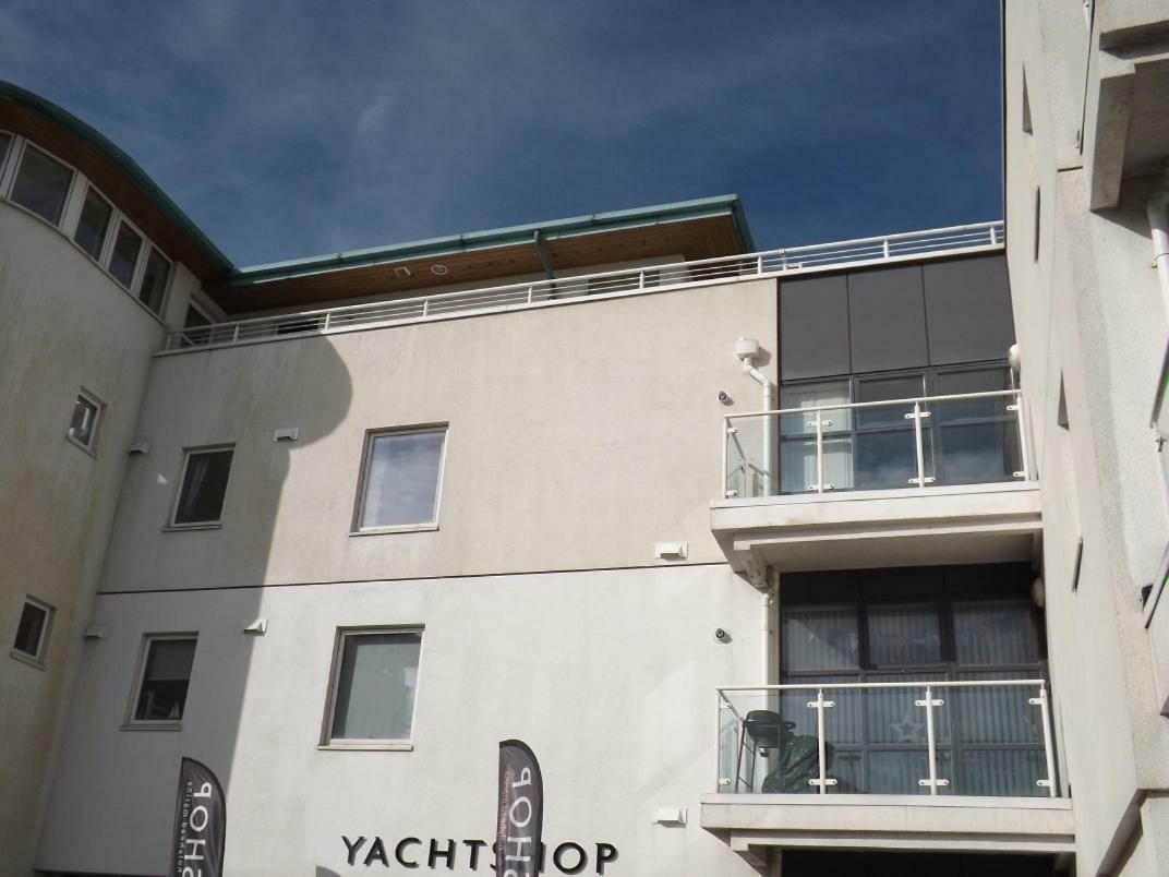 Ynys Lawd, Holyhead Marina Lejlighed Eksteriør billede